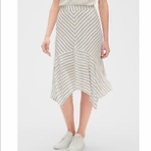 GAP striped handkerchief skirt